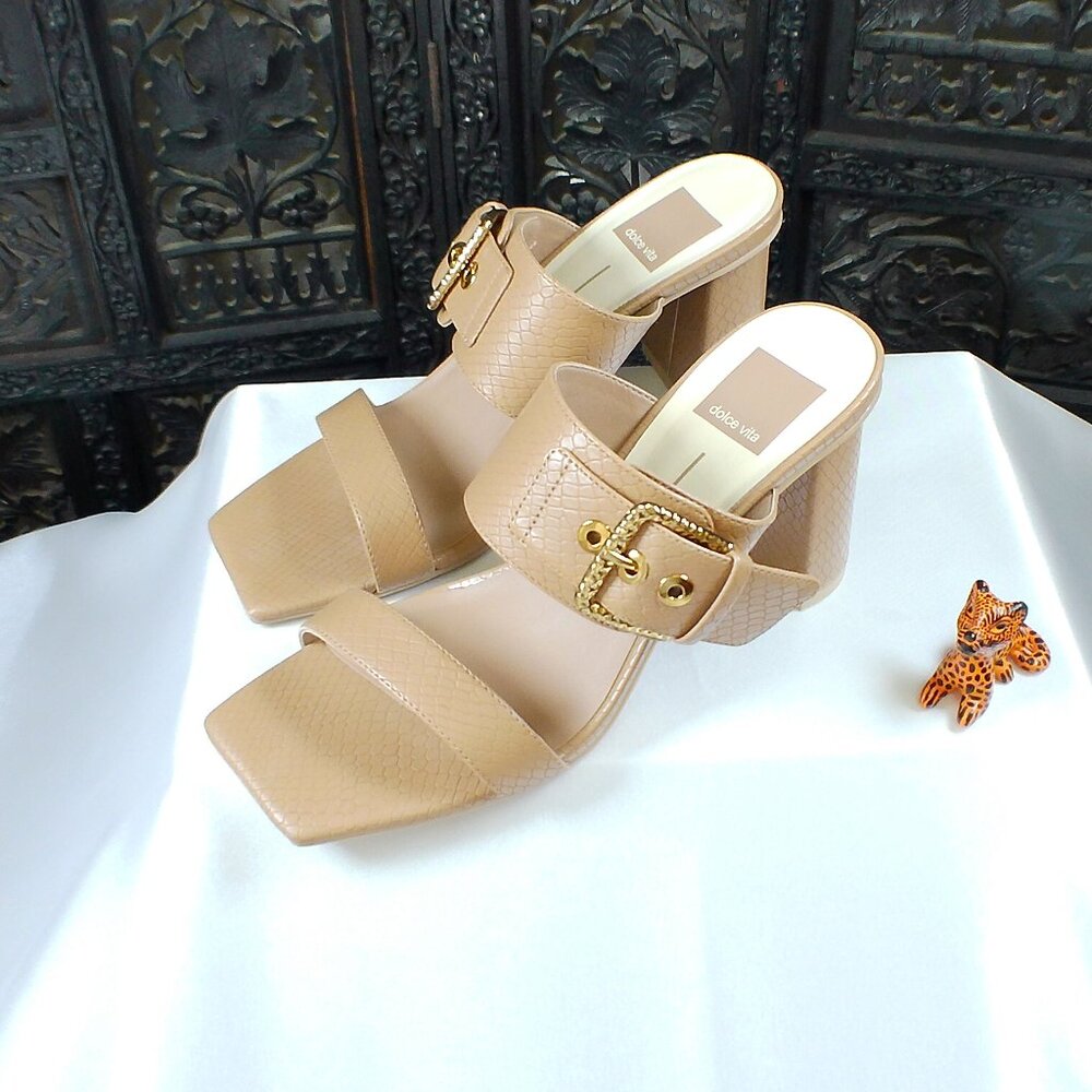 Women's Tan Dolce Vita Sandals Size 6.5